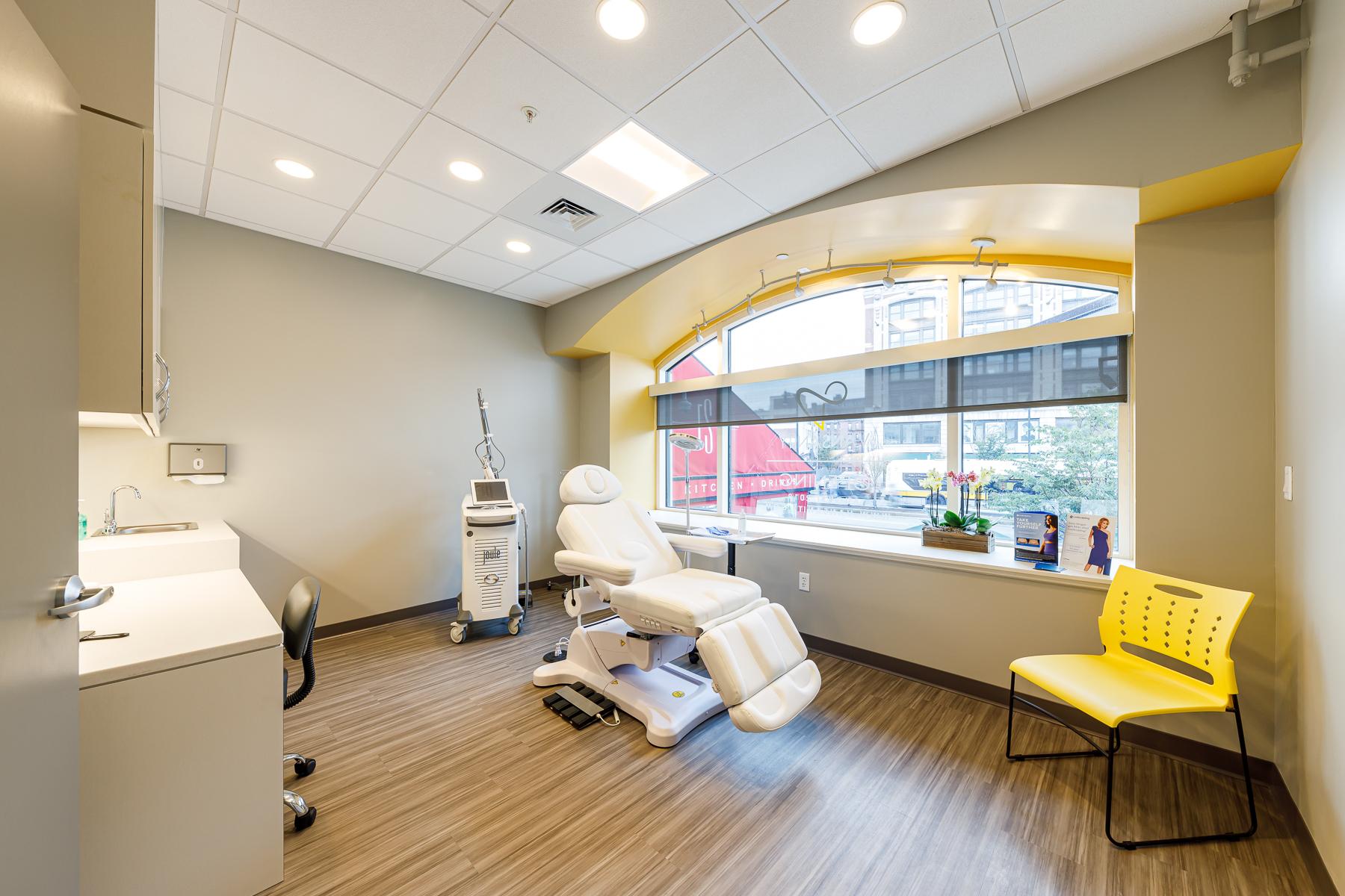 Vansanity Boston laser treatment room