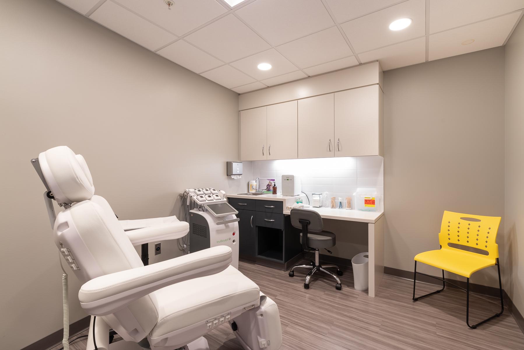Vansanity Boston TruSculpt treatment room